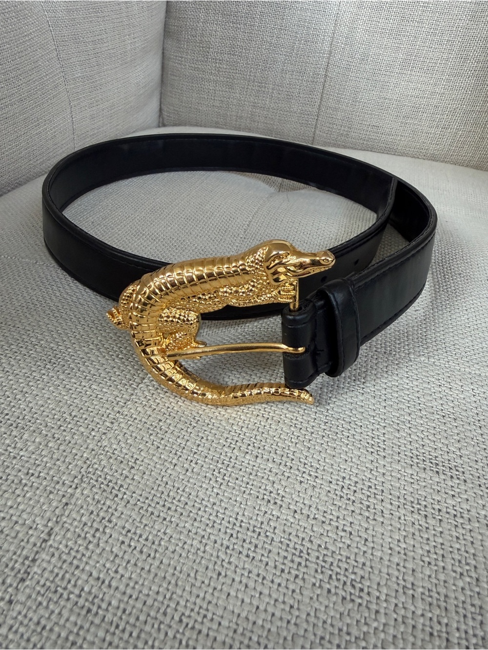 BELT Black Faux Leather Large Gold Tone Metal Crocodile Buckle Statement Glamour - Picture 3 of 17